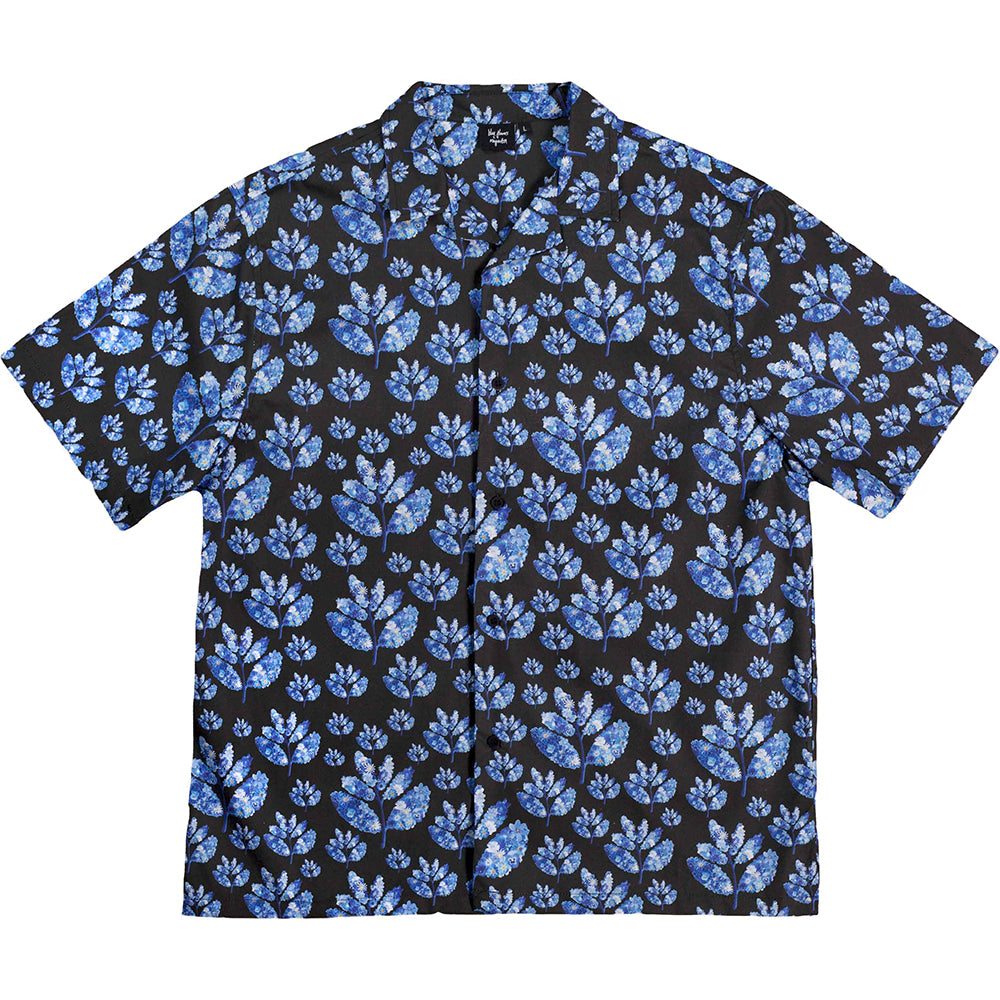 Blue Flowers x Magenta Shirt Black