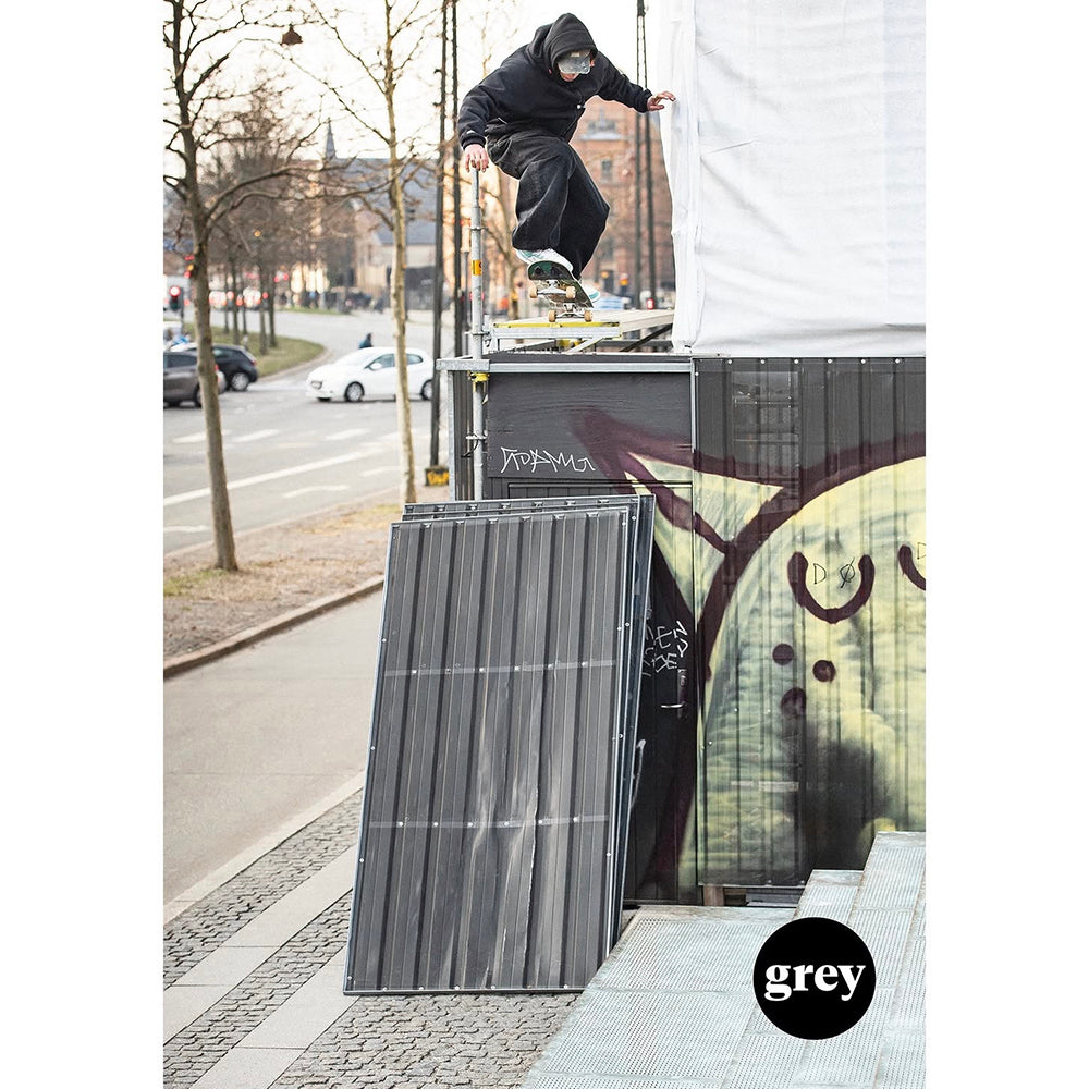 Grey Skate Mag Vol. 05 Issue 24 (free with order over £50)