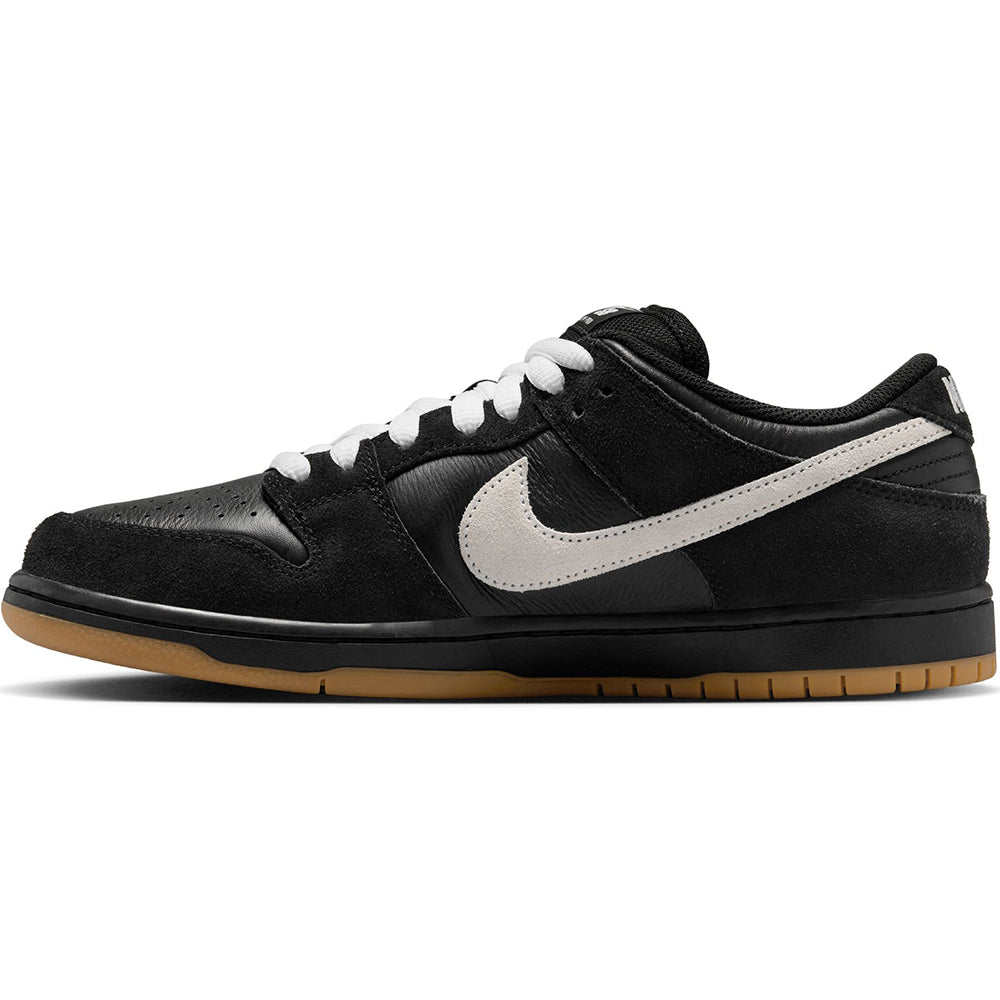 Nike SB Dunk Low Pro Shoes Black/White-Black-Gum Light Brown