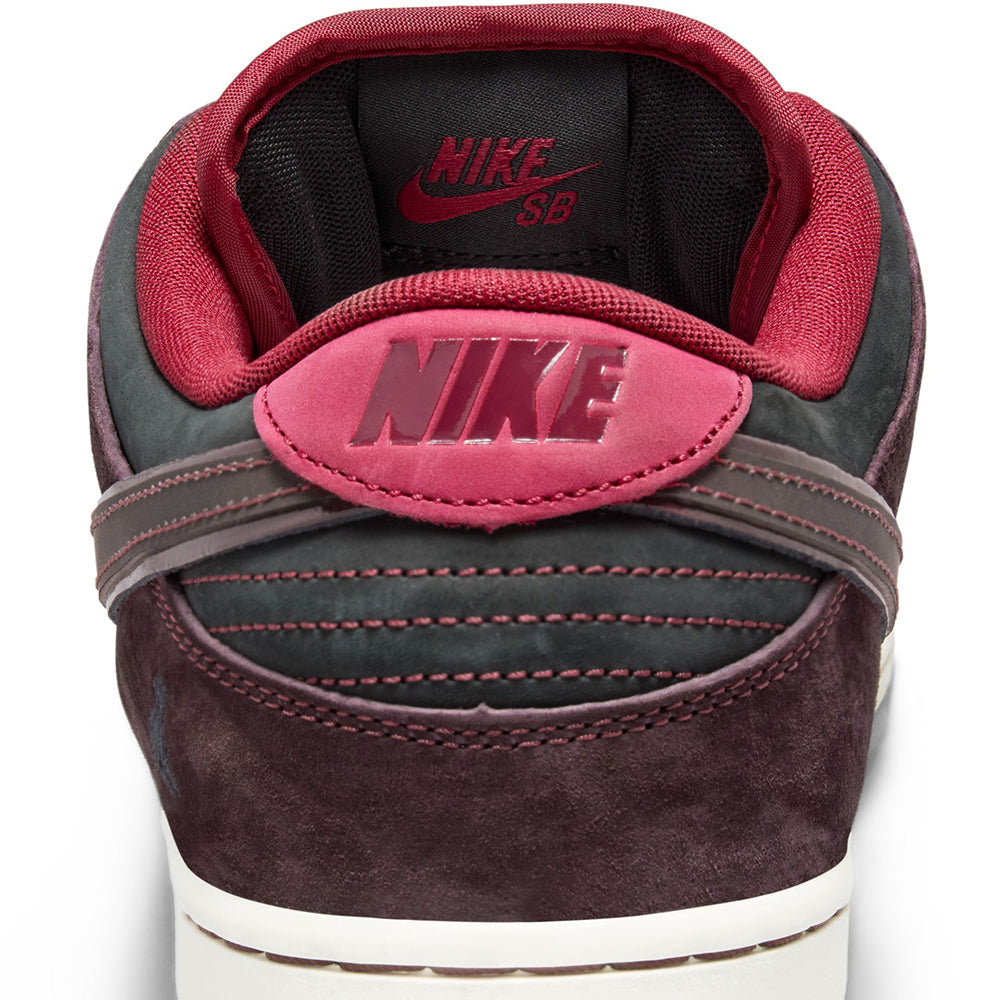 Nike SB x Riot Skateshop Dunk Low Pro Shoes Mahogany/Dark Beetroot-Team Red-Sail