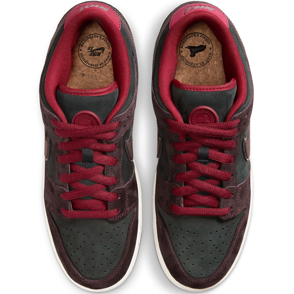 Nike SB x Riot Skateshop Dunk Low Pro Shoes Mahogany/Dark Beetroot-Team Red-Sail