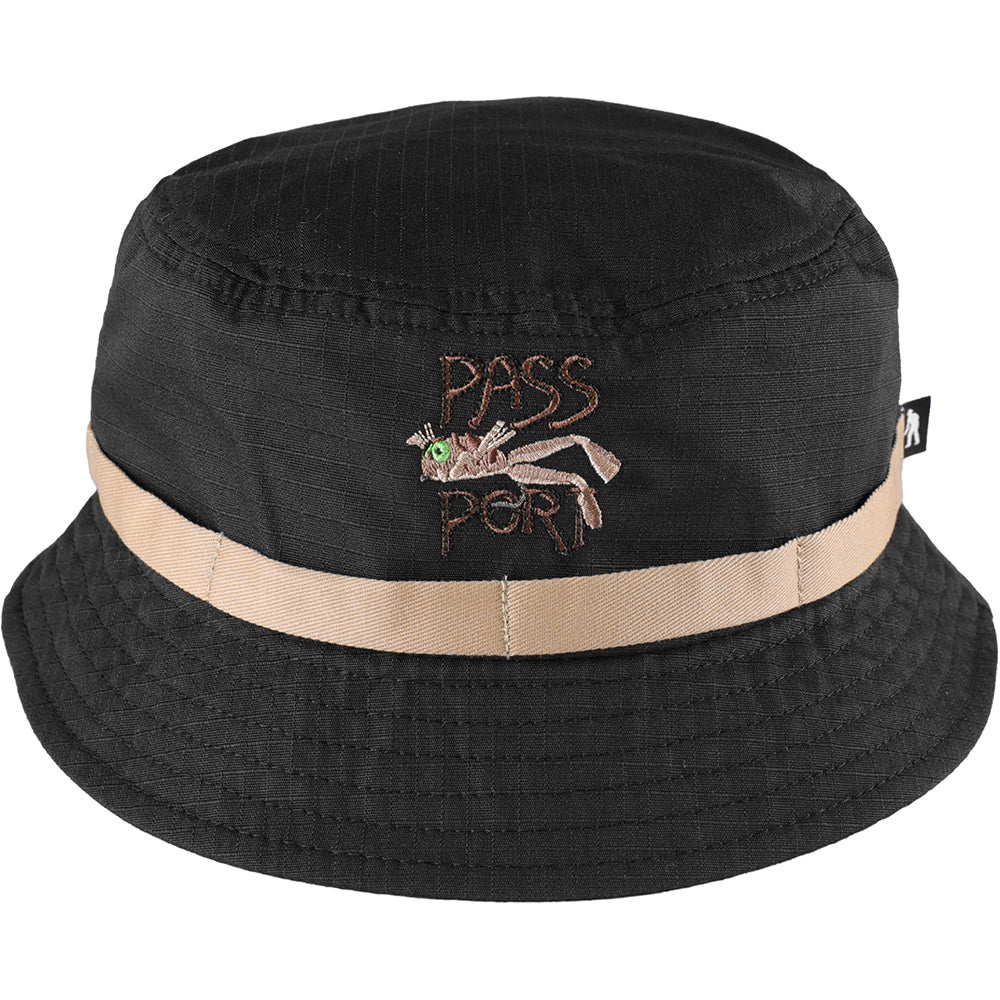 Pass~Port Frog Lure Anglers Bucket Hat Black