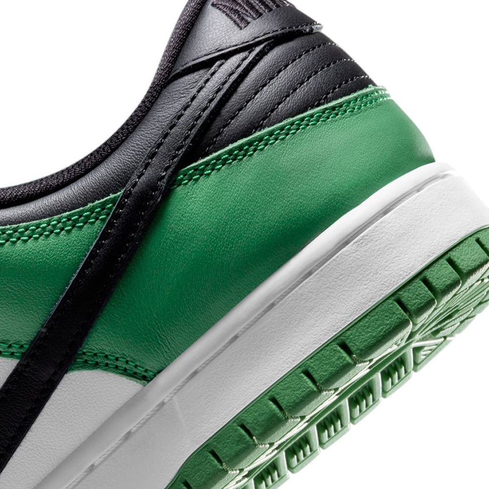 Nike SB Dunk Low Pro Shoes Classic Green/Black-White-Classic Green