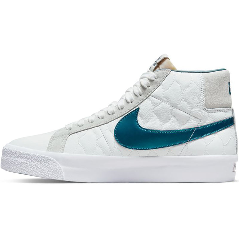 Nike SB Zoom Blazer Mid Premium Skate Shoes. Nike LU