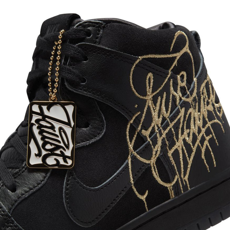 Nike SB x Faust Dunk High Pro Shoes black/black-metallic gold